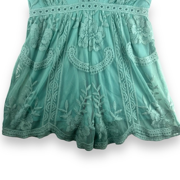 She + Sky Romantic crochet Lace Romper large green fairy cottage coquette nwt - Picture 2 of 10